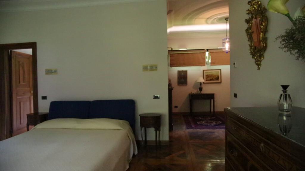 Rome Candia Holiday House Phòng bức ảnh